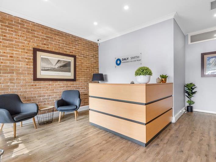 Click to view all images Unit 4/7-9 Lambton Road Broadmeadow NSW 2292 - Image 2
