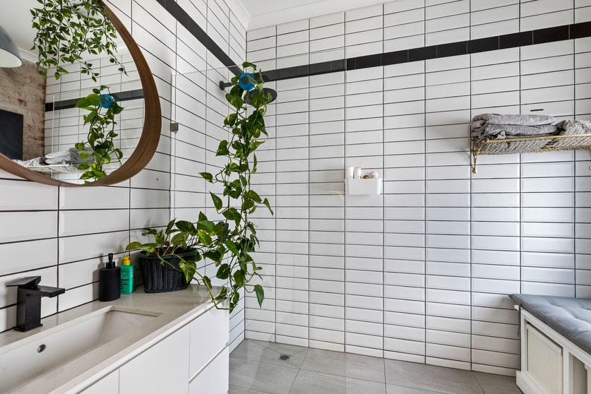 Click to view all images Prahran VIC 3181 - Image 1