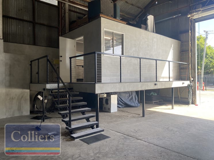 Click to view all images 7-9 Oonoonba Road Idalia QLD 4811 - Image 2