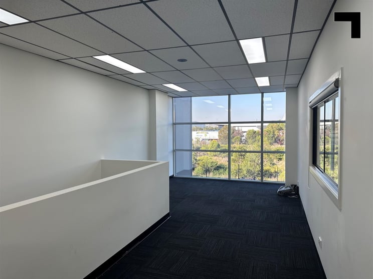 Click to view all images 14/59 Paraweena Drive Truganina VIC 3029 - Image 3
