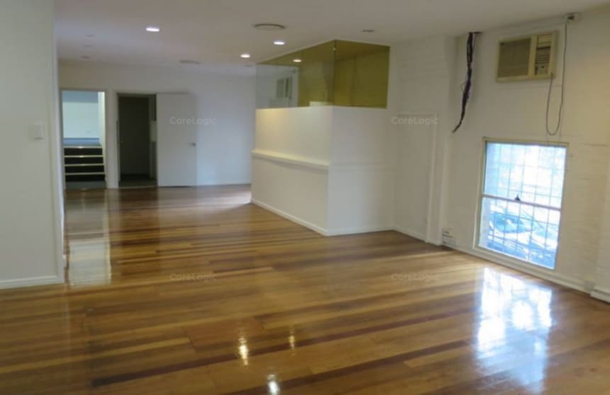 Click to view all images 1/125 Margaret Street Brisbane City QLD 4000 - Image 2
