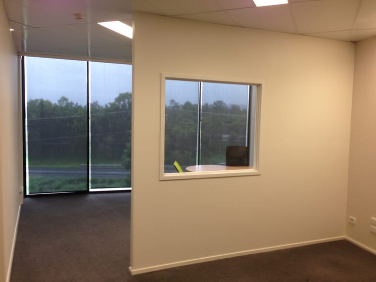 Click to view all images Suite 13/10 Burnside Road Ormeau QLD 4208 - Image 2