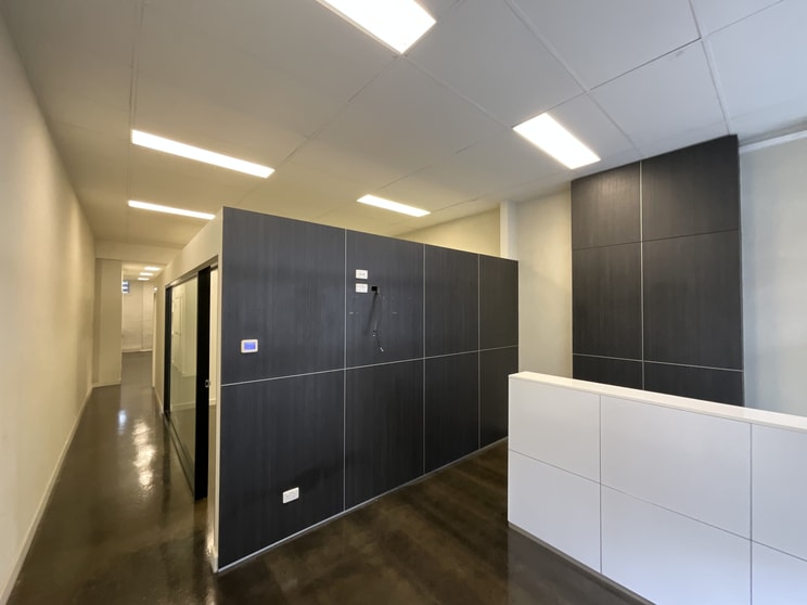 Click to view all images 116 Poath Road Hughesdale VIC 3166 - Image 2