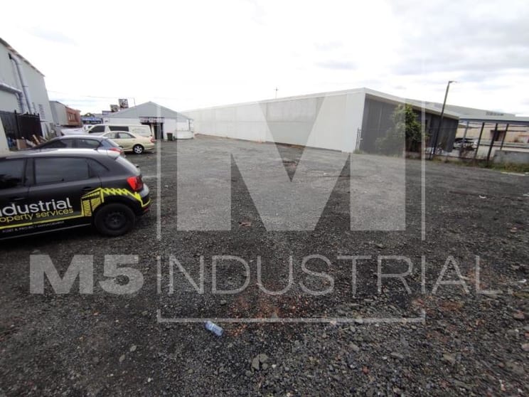 Click to view all images 102 Canterbury Road Bankstown NSW 2200 - Image 3