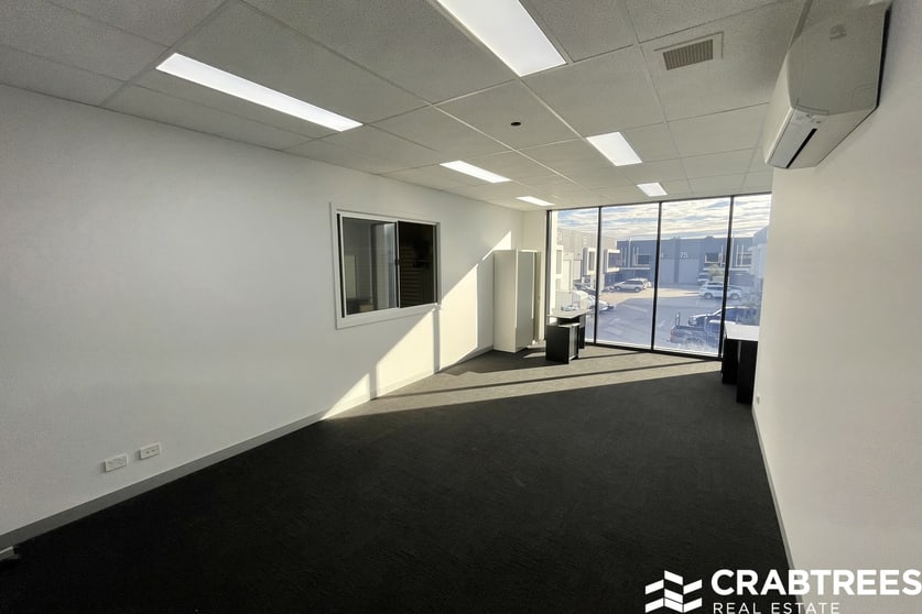 Click to view all images 22/1470 Ferntree Gully Road Knoxfield VIC 3180 - Image 3