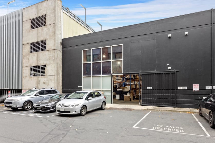 Click to view all images 19A Palmer Parade Cremorne VIC 3121 - Image 3