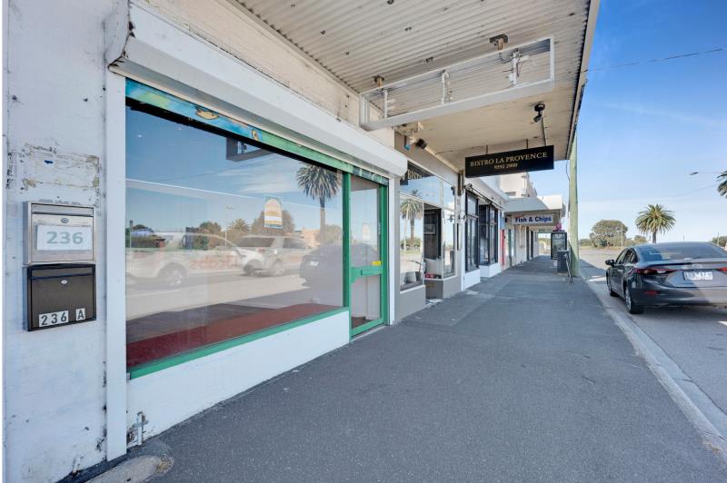 Click to view all images 236 Esplanade Brighton VIC 3186 - Image 3