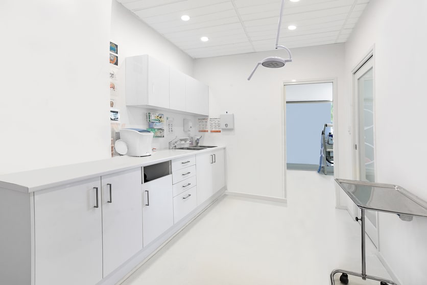 Click to view all images 17 & 18/118 Griffith Street Coolangatta QLD 4225 - Image 3