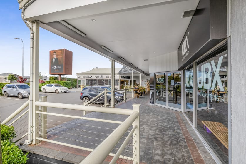 Click to view all images 190 Enoggera Road Newmarket QLD 4051 - Image 3