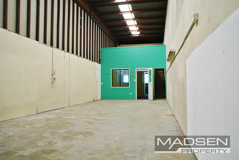 Click to view all images Unit 5/28 Jijaws Street Sumner QLD 4074 - Image 3