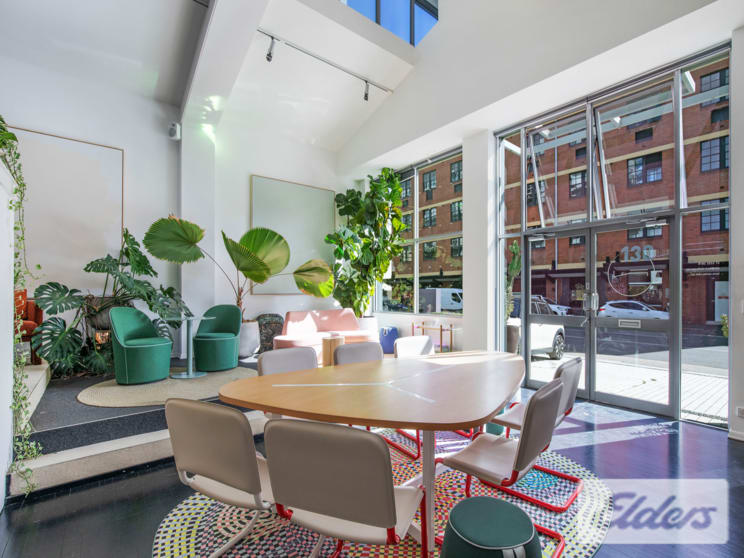 Click to view all images 125 Commercial Road Newstead QLD 4006 - Image 3