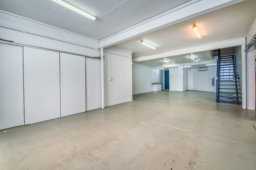 Click to view all images 26 Burke Street Woolloongabba QLD 4102 - Image 2