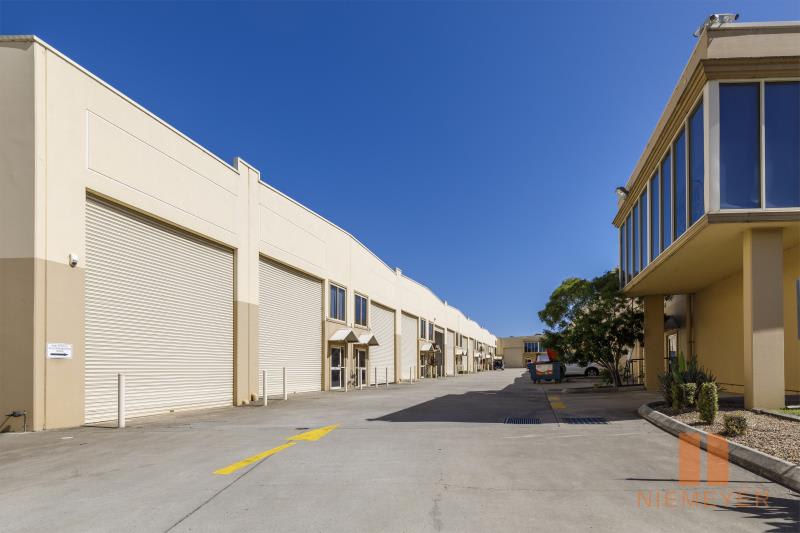 Click to view all images Unit 5/12 Stanton Road Seven Hills NSW 2147 - Image 2