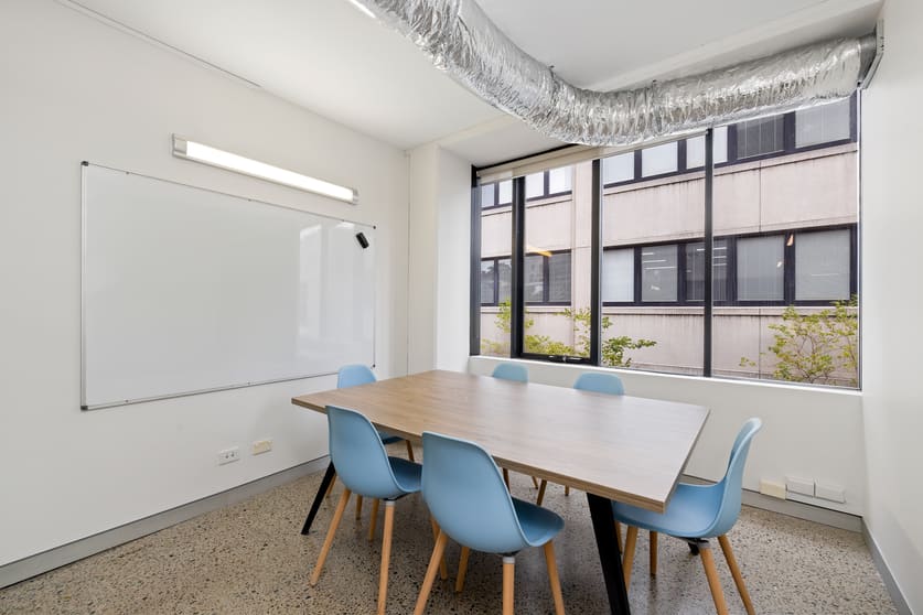 Click to view all images 4/35 Buckingham Street Surry Hills NSW 2010 - Image 3