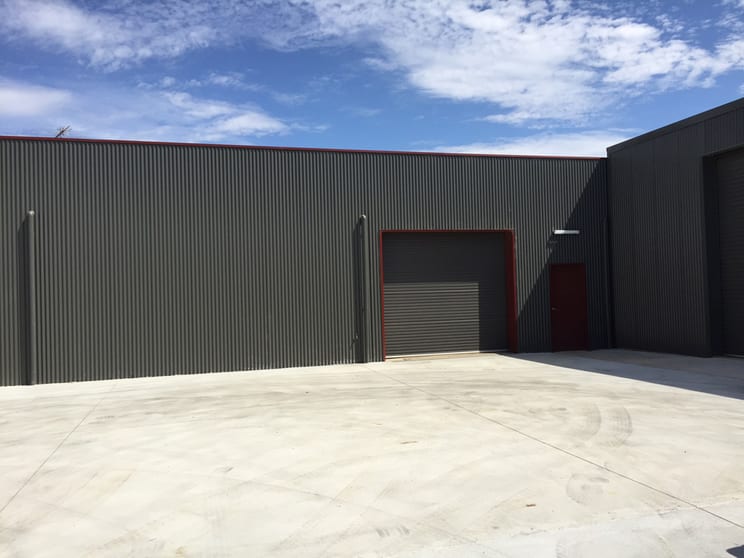 Click to view all images 2/91-93 Mornington Street North Geelong VIC 3215 - Image 1