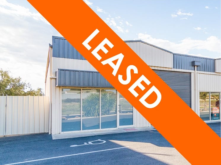 Click to view all images Unit A / 12 Chris Collins Court Murray Bridge SA 5253 - Image 1