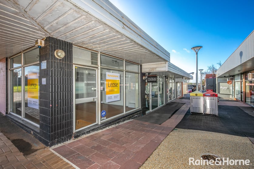 Click to view all images 8 Link Arcade Sunbury VIC 3429 - Image 2