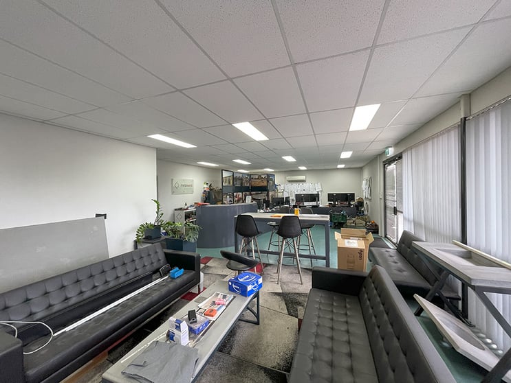 Click to view all images 165 Chisholm Crescent Kewdale WA 6105 - Image 2