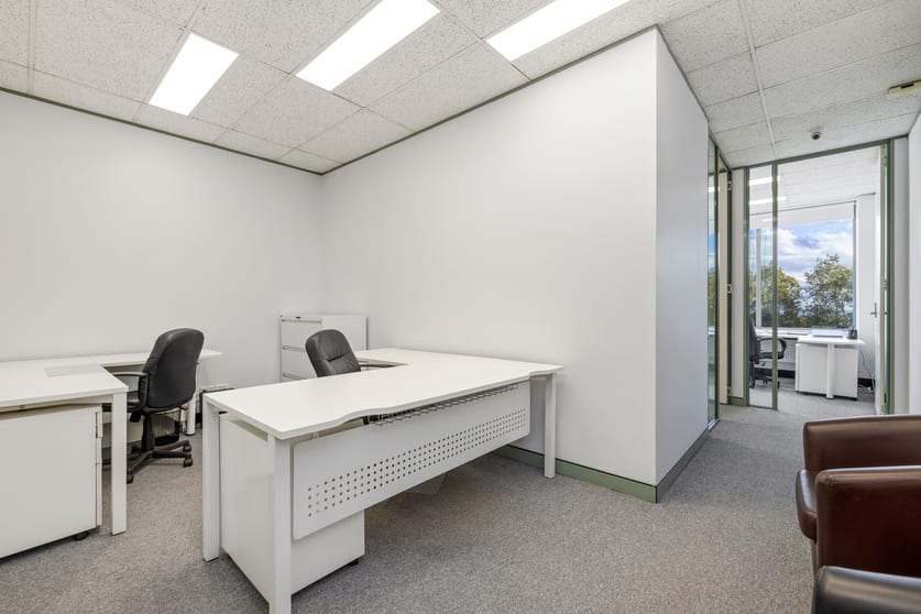 Click to view all images Suite 25/401 Pacific Highway Artarmon NSW 2064 - Image 2