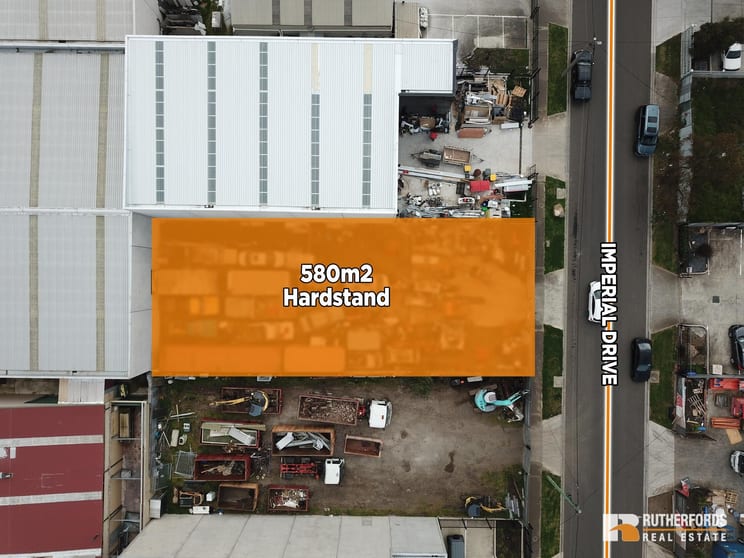 Click to view all images 25 Imperial Avenue Sunshine North VIC 3020 - Image 1