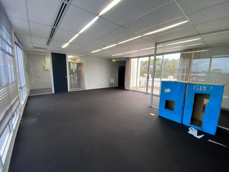 Click to view all images 1a/35 Mangrove Lane Taren Point NSW 2229 - Image 3