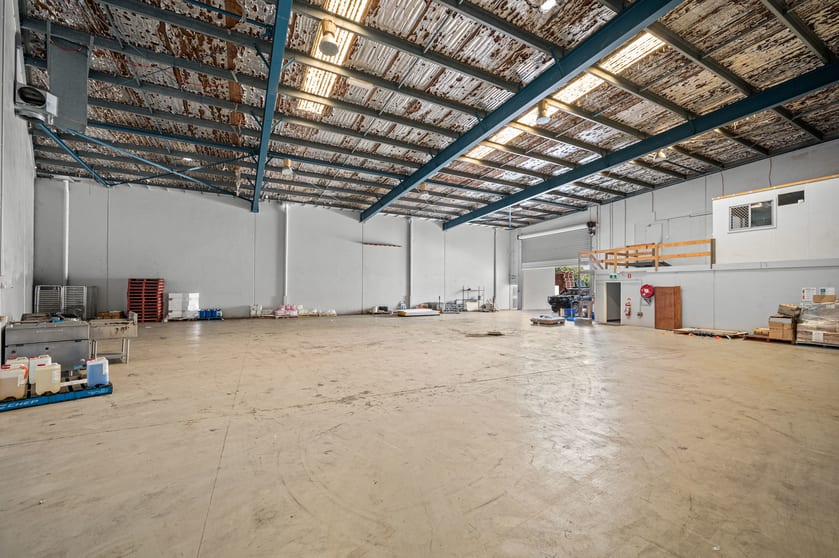 Click to view all images 2/29 Nealdon Drive Meadowbrook QLD 4131 - Image 2