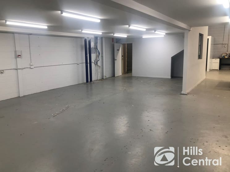 Click to view all images 9/44 Carrington Road Castle Hill NSW 2154 - Image 2
