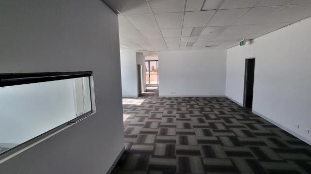 Level 2 Unit 6/81 Elgar Road Derrimut VIC 3026 - Image 3
