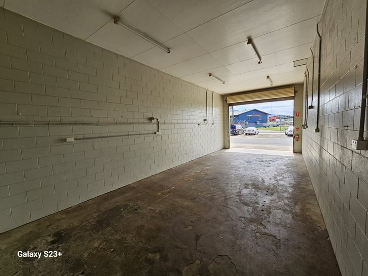 Click to view all images 2/1 Brodie Gordonvale QLD 4865 - Image 3