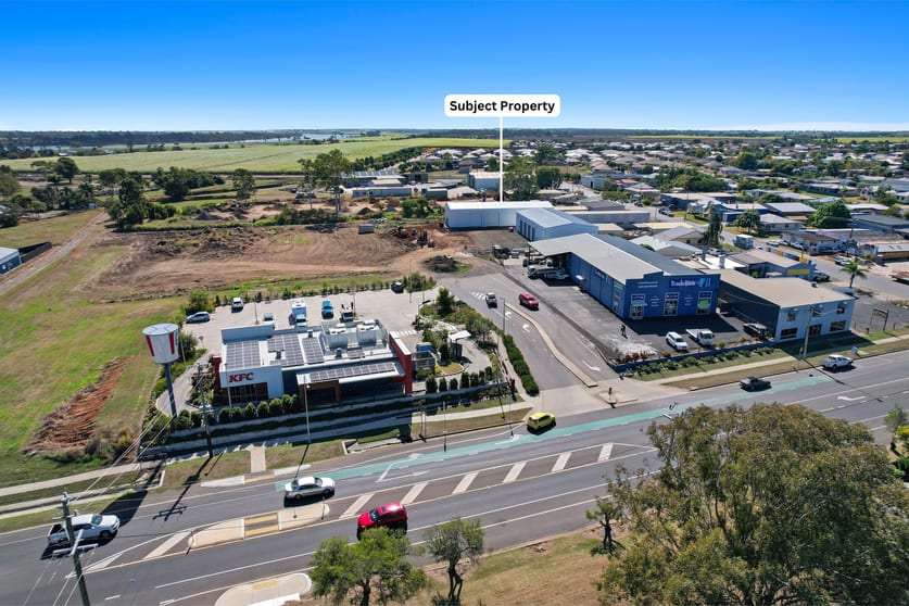 Click to view all images 3a/93 Bargara Road Svensson Heights QLD 4670 - Image 2
