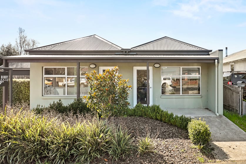Click to view all images 75 Main Road Perth TAS 7300 - Image 2