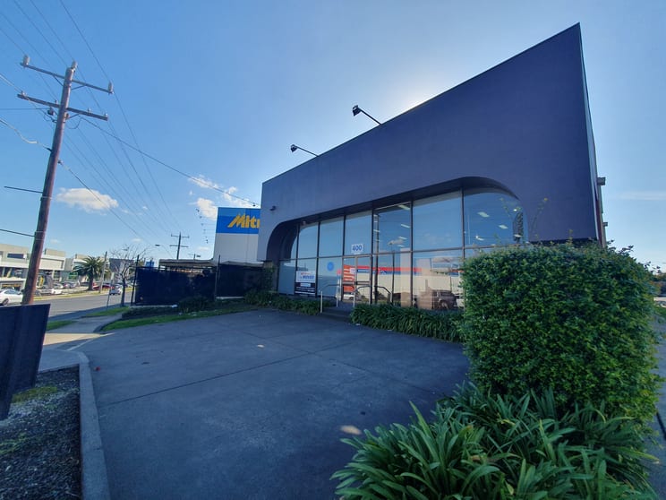 Click to view all images 400 KEILOR ROAD Niddrie VIC 3042 - Image 3