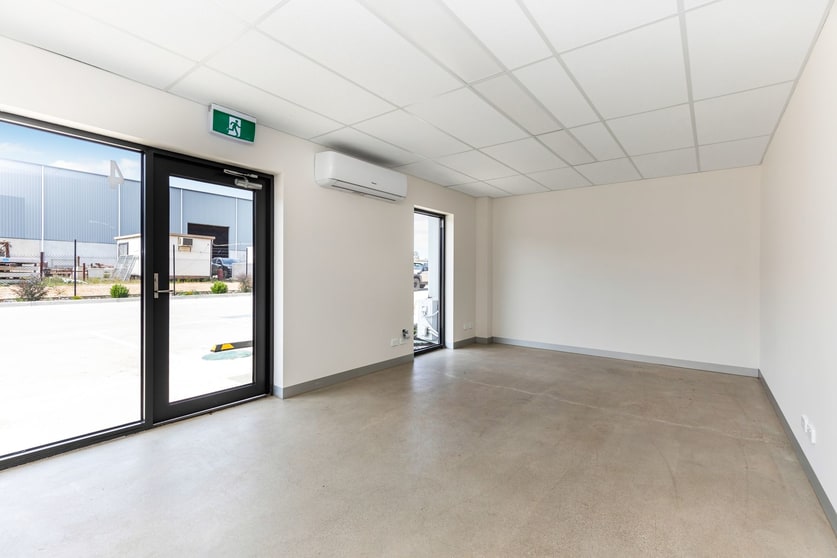 Click to view all images 4/21 Jewell Court East Bendigo VIC 3550 - Image 2