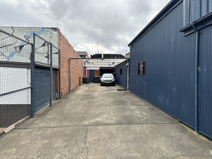 Click to view all images 72 O'Connell Lane Nowra NSW 2541 - Image 2