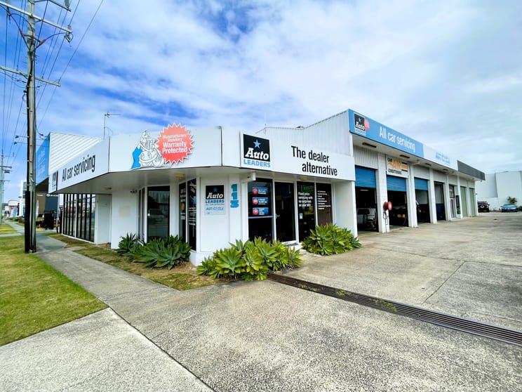 Click to view all images 113 Minjungbal Drive Tweed Heads South NSW 2486 - Image 1