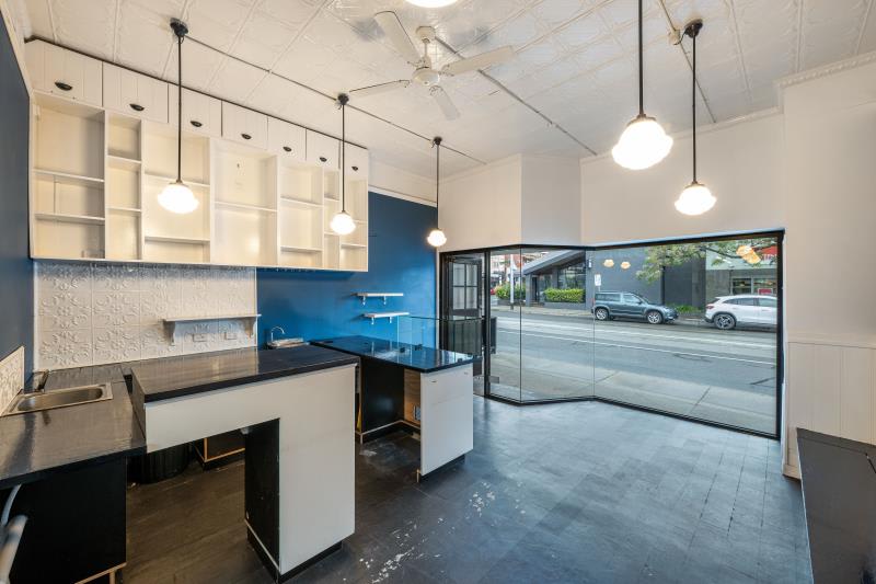 Click to view all images 217 Riversdale Road Hawthorn VIC 3122 - Image 3