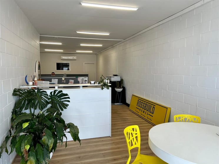 Click to view all images 116 Jessie Street Armidale NSW 2350 - Image 2