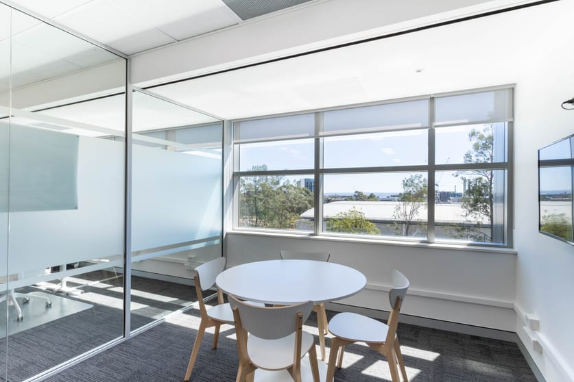 Click to view all images 2.06/4 Columbia Court Norwest NSW 2153 - Image 2