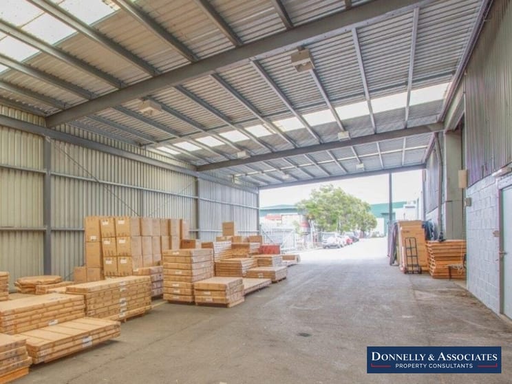 Click to view all images 2/94 Boniface Street Archerfield QLD 4108 - Image 1