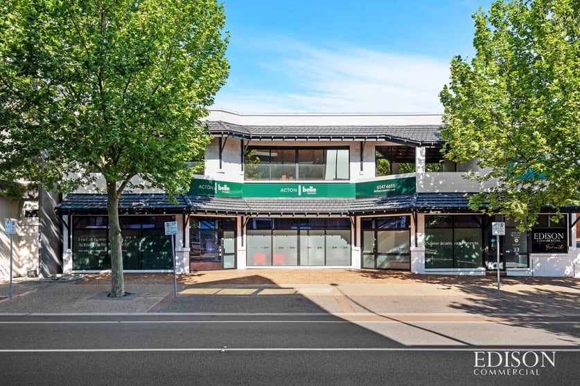 Click to view all images 33 Queen Victoria Street Fremantle WA 6160 - Image 1
