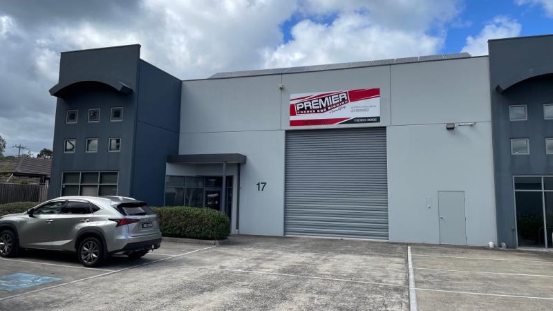 Click to view all images Unit 17/100 New Street Ringwood VIC 3134 - Image 1