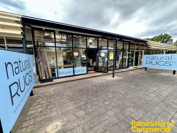 Click to view all images 2/151 Newcastle Street Fyshwick ACT 2609 - Image 1