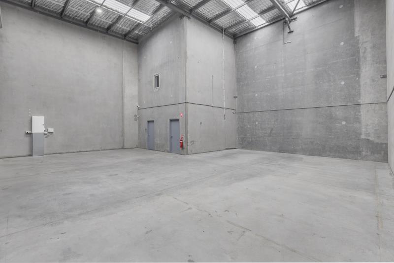 Click to view all images Unit 4/31 Yilen Close Beresfield NSW 2322 - Image 3