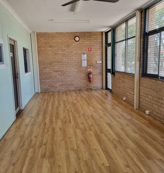 Click to view all images 1/8 Bowen Crescent West Gosford NSW 2250 - Image 2
