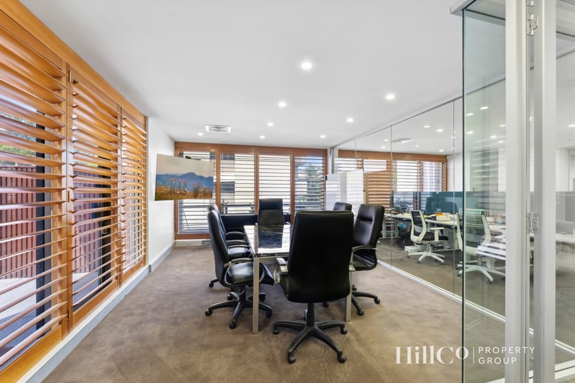 Click to view all images Suite 3/2 New Mclean Street Edgecliff NSW 2027 - Image 1