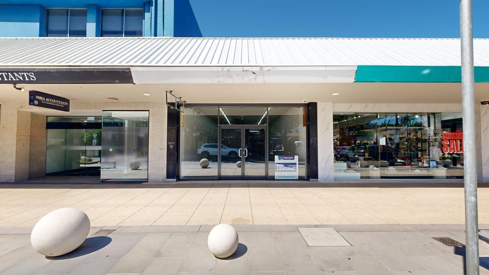 Click to view all images 203 Maude Street, Shepparton VIC 3630 - Image 1