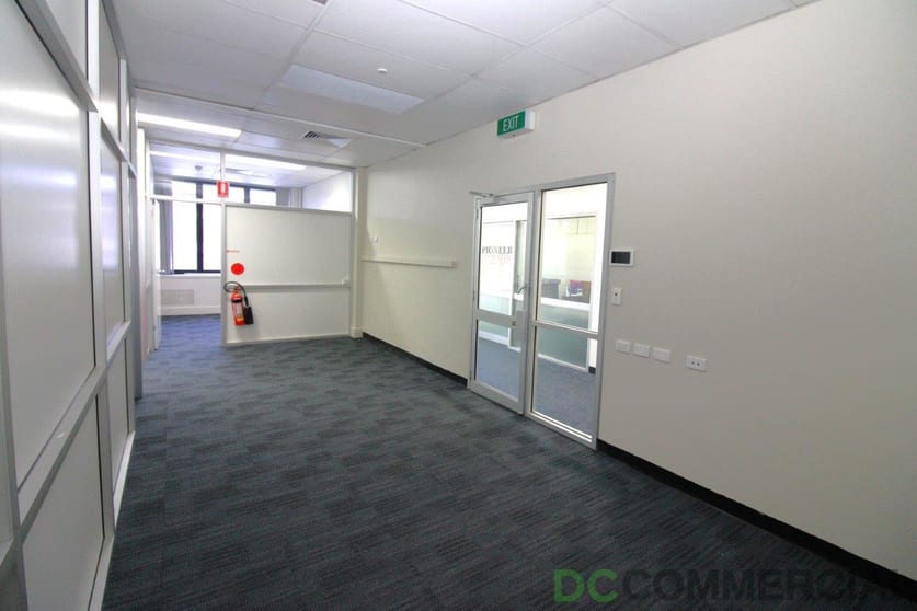 Click to view all images 5/216 Margaret Street Toowoomba City QLD 4350 - Image 3