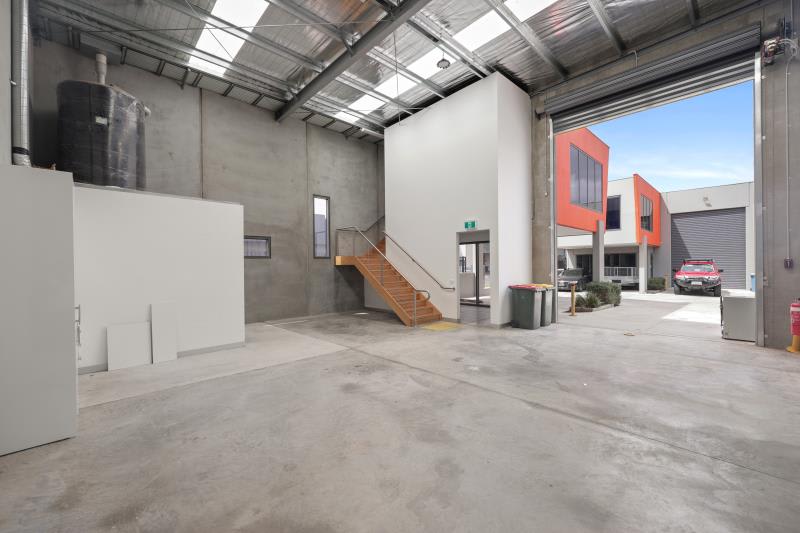 Click to view all images 8/35-47 Hood Street Airport West VIC 3042 - Image 3