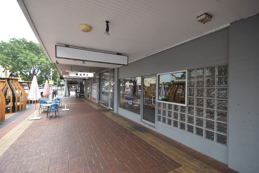 Click to view all images 467 Dean Street Albury NSW 2640 - Image 3