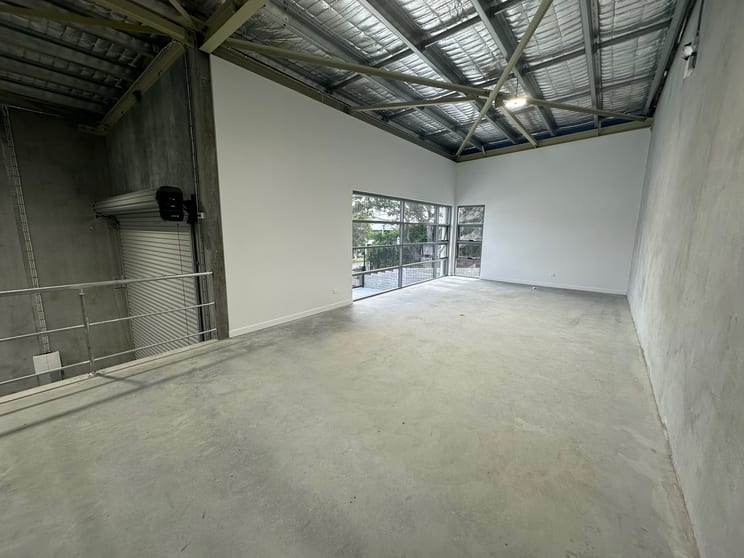 Click to view all images 1/21 Doyle Avenue Unanderra NSW 2526 - Image 3